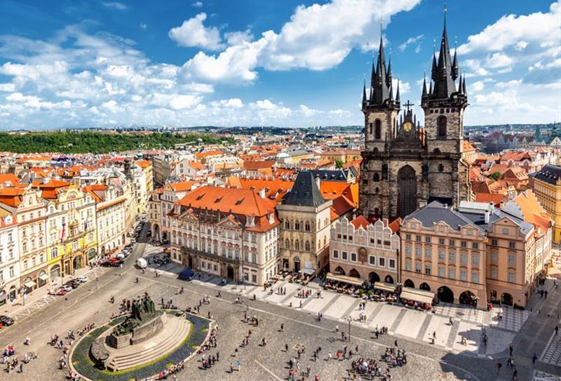 Grand City Tour with Prague Castle stop + Boat Tour  - preview image